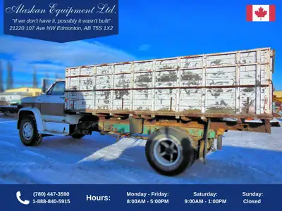 White/Red Single Cab GM 366 V8 gas engine 5 2 Speed Transmission 37714KM Spring Suspension 16 Box Ti...