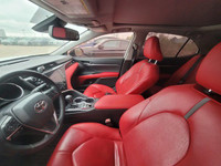 *Leather Seats, Sunroof, Wireless Charging, Premium Audio, Heated Seats!* Full of modern technology... (image 3)