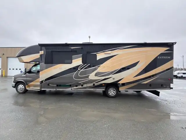 2019 Entegra Coach Esteem 30X in RVs & Motorhomes in Thetford Mines - Image 10