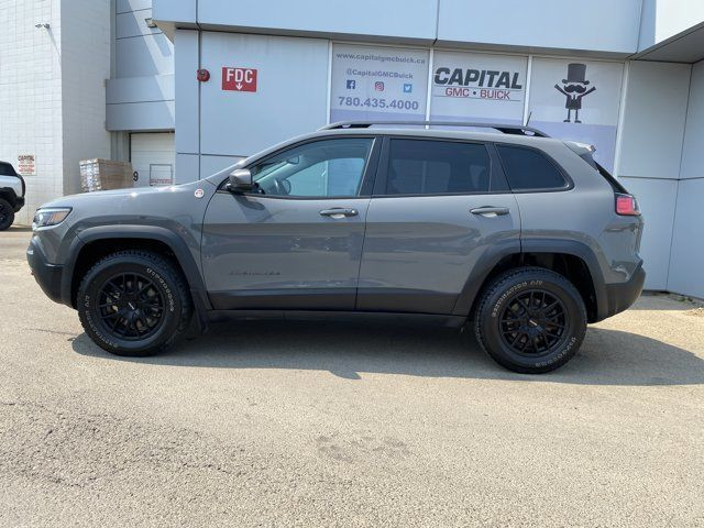 2019 Jeep Cherokee Trailhawk 4x4 * PANORAMIC SUNROOF * in Cars & Trucks in Edmonton - Image 2