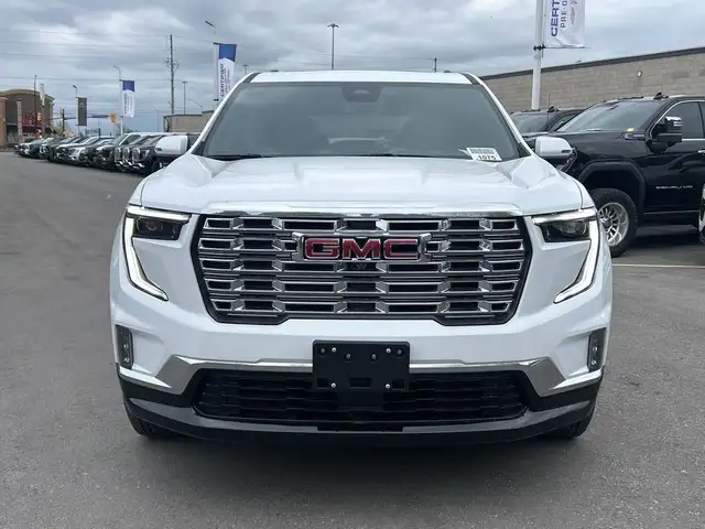 2025 GMC Acadia Denali Denali Demo in Cars & Trucks in Oakville / Halton Region - Image 3