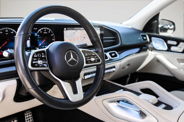 2021 Mercedes-Benz GLS GLS 450 in Cars & Trucks in City of Montréal - Image 4