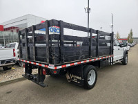 2023 Ford Super Duty F-550 DRW XLT 4WD Crew Cab 203" WB 84" CA, 6.7L V8 Diesel, 12ft Deck, Remote Ke... (image 4)