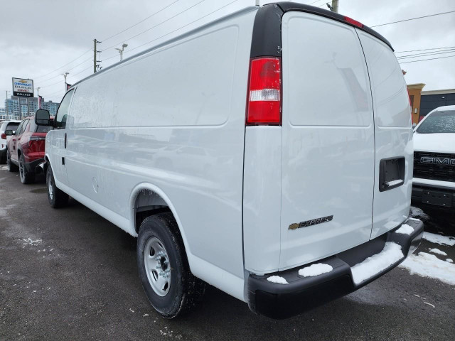 2025 Chevrolet Express 2500 Work Van in Cars & Trucks in Oakville / Halton Region - Image 2