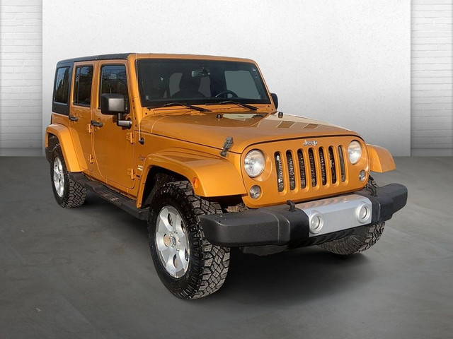  2014 Jeep WRANGLER UNLIMITED * UNLIMITED SAHARA * 2 TOITS * CUI in Cars & Trucks in Longueuil / South Shore - Image 2