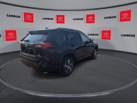 Hybrid, Sport Suspension, Sunroof, Heated Seats, Apple CarPlay! With rugged capability and a sporty... (image 7)