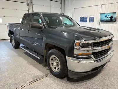 Engine: 4.3L V8 OHV 16V