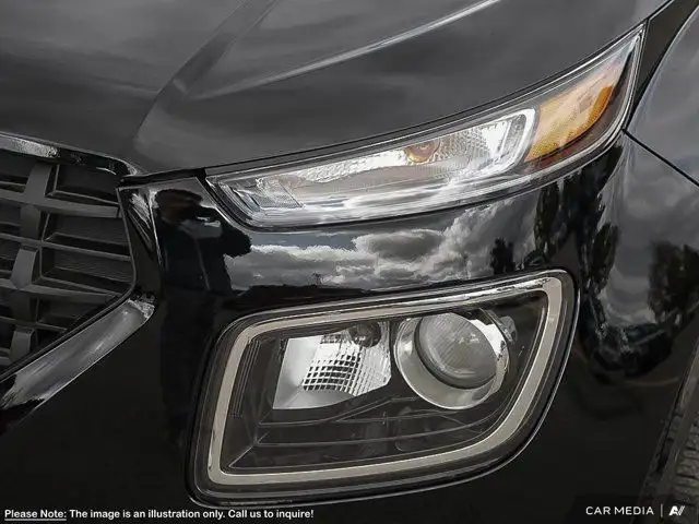 2025 Hyundai Venue Essential in Cars & Trucks in Mississauga / Peel Region - Image 11