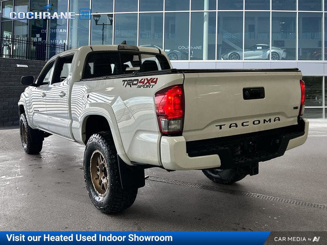 2016 Toyota Tacoma SR5 | 3.5L V6 | 6' Box | Tonneau Cover in Cars & Trucks in Calgary - Image 3