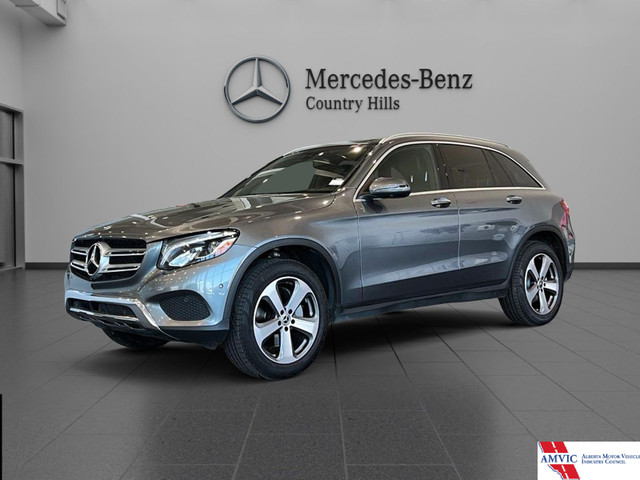2019 Mercedes-Benz GLC300 4MATIC SUV One owner, no accidents! Gr in Cars & Trucks in Calgary