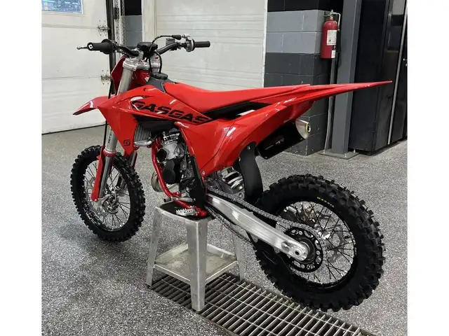 2025 GASGAS MC 85 17/14 in Dirt Bikes & Motocross in Granby - Image 5
