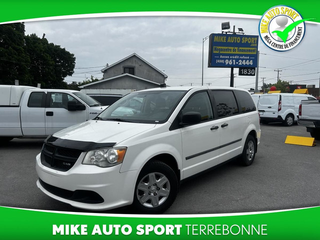 RAM Cargo Van Empattement de 119 po 2012 à vendre in Cars & Trucks in Laval / North Shore