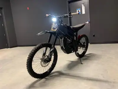 2024 Talaria MX3 MOTO ÉLECTRIQUE TALARIA MODEL TL4000 VERSION MX4! BATTERIE LITHIUM ION DE 60VOLTS E...