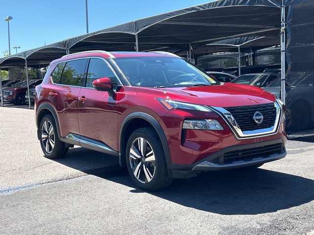 2023 Nissan Rogue AWD SL - LEATHER / PANORAMIC MOONROOF in Cars & Trucks in Calgary - Image 3