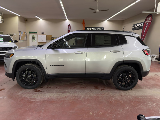 2025 Jeep Compass Altitude in Cars & Trucks in Nipawin - Image 3