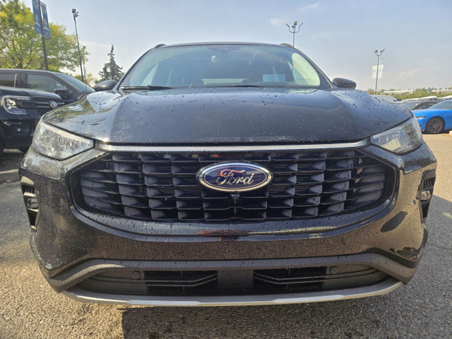 2025 Ford Escape PHEV | TRAILER TOW PKG | PREM PKG | PANO ROOF in Cars & Trucks in Calgary - Image 3