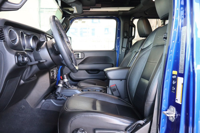2020 Jeep Wrangler Unlimited Sahara 2.0L CERTIFIÉ  TOIT RETRACTA in Cars & Trucks in City of Montréal - Image 2