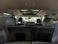 **SUMMER SPECIAL!** FEATURING : 4MOTION AWD, PANORAMIC ROOF, MULTI DRIVE AND TERRAIN MODES, HIGHLY E... (image 6)