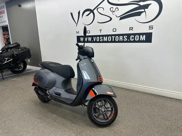 2025 Vespa GTS 310 Supersport MY 25 - V6602NP - -Financing Avail in Scooters & Pocket Bikes in Markham / York Region - Image 3