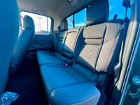 Engine: V6 Cylinder Engine 3.8L L/100Km City: 12.8 L/100Km Hwy: 10.2 Safety Equipment Electronic Sta... (image 7)