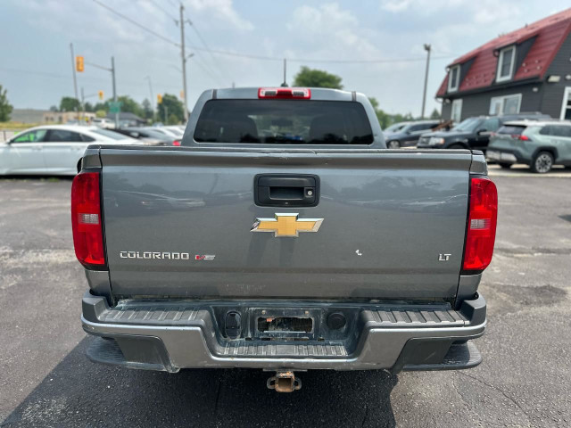 2019 Chevrolet Colorado 4WD LT Crew Cab in Cars & Trucks in London - Image 4