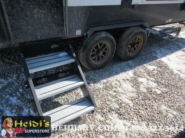 2025 FOREST RIVER RPOD 206 (REAR BATH*) in Travel Trailers & Campers in Barrie - Image 18