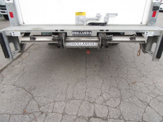  2023 Ford E-450 GAS 16 FT HIGH BOX CUBE WITH POWER LIFTGATE in Heavy Trucks in Markham / York Region - Image 4