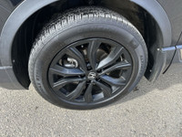 One Owner l Clean CarFax l Local Vehicle l This premium all-wheel-drive SUV blends bold styling with... (image 9)