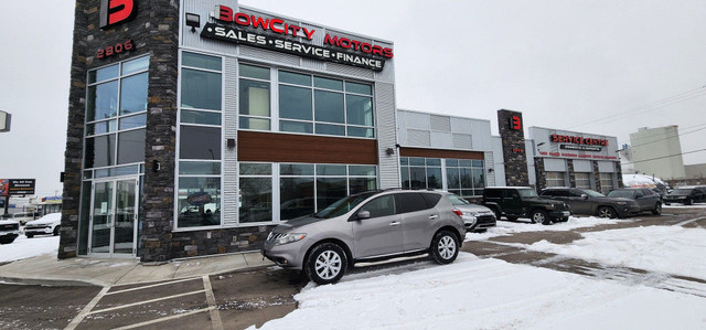 2012 Nissan Murano AWD 4dr in Cars & Trucks in Calgary