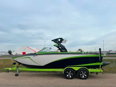 Pre-Owned 2015 Tige Z1 417 Hours| Indmar Raptor 400 Additional Features: Docking Lights Pull Up Clea...