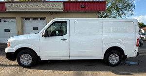 2012 NISSAN NV 1500 S CARGO VAN 3 DOOR 1 OWNER LOW LOW KMS