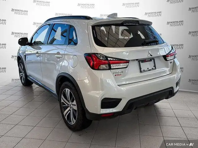 2024 Mitsubishi RVR GT | PANORMIC SUNROOF | BLIND SPOT in Cars & Trucks in Prince George - Image 4