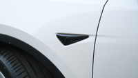 Check out this sleek 2021 Tesla Model Y! With its Long Range trim, AWD capability, and luxurious fea... (image 9)