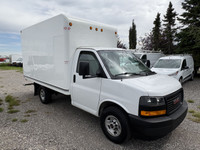 CAN LEASE, 2023 GMC SAVANA 12' CUBE VAN, Clean White Exterior, with High Back Bucket Seats, Factory... (image 4)