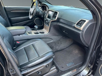 WE CAN GET YOU APPROVED ON THIS 2015 JEEP GRAND CHEROKEE SUMMIT 4X4 TODAY FEATURED OPTIONS -Skid Pla... (image 8)