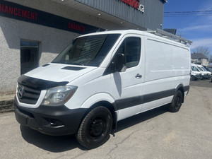 2016 Mercedes-Benz Sprinter Van Toit bas - 144