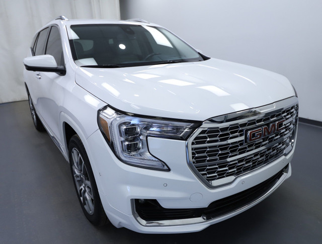 2022 GMC Terrain Denali in Cars & Trucks in Lethbridge - Image 2