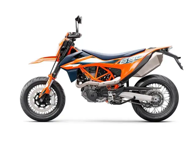 2024 KTM 690 SMC R in Sport Touring in Granby - Image 15