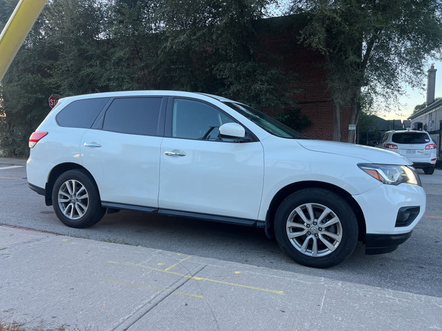 2016 Nissan Pathfinder 4WD S in Cars & Trucks in City of Toronto - Image 4