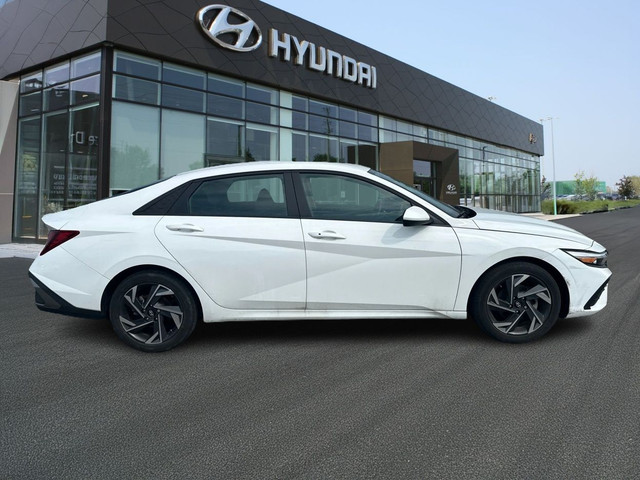 2024 Hyundai Elantra Preferred in Cars & Trucks in Oshawa / Durham Region - Image 4
