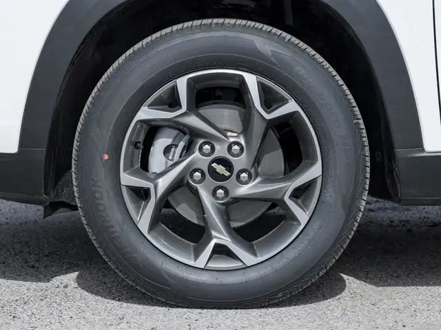 2025 Chevrolet Trax LT in Cars & Trucks in Mississauga / Peel Region - Image 5
