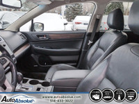 Engine: Moteur à 6 cylindres plats 3.6L L/100Km City: 12.0 L/100Km Hwy: 8.6 Safety Equipment Contrôl... (image 8)