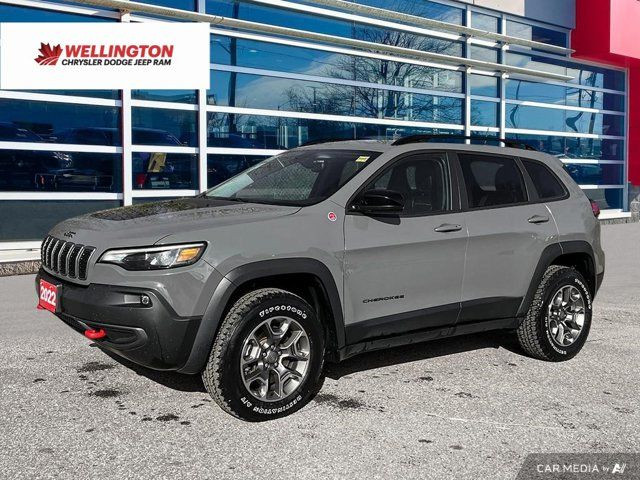 2022 Jeep Cherokee Trailhawk | Heated Seats/Wheel | in Cars & Trucks in Guelph