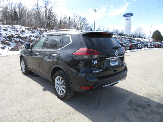 2020 Nissan Rogue SV in Cars & Trucks in North Bay - Image 3