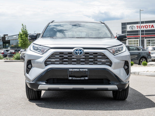 2021 Toyota RAV4 Hybrid XSE | NO ACCIDENTS | SUNROOF | BSM in Cars & Trucks in Kelowna - Image 3