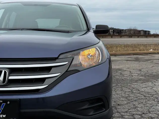 2012 Honda CR-V AWD LX **EXCELLENT SERVICE HISTORY**SUPER CLEAN* dans Autos et camions dans Hamilton - Image 12