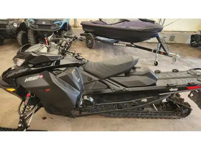 2021 Ski-Doo SM BAC XRS 850 ETEC-E C B 21 146 850 E-TEC 2021 SKIDOO BACKCOUNTRY XRS 146 850. 3555KM....