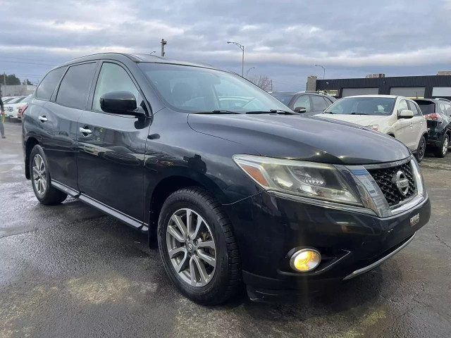 2015 NISSAN Pathfinder Platinum in Cars & Trucks in Laval / North Shore - Image 3