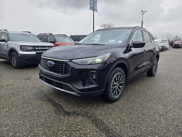 2025 Ford Escape PHEV | TOW PKG | PHEV PREM PKG | PANO ROOF | BL in Cars & Trucks in Calgary - Image 3
