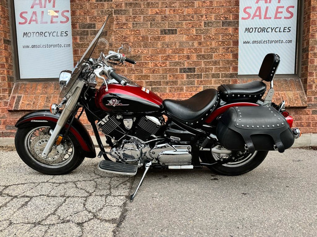  2002 Yamaha V-Star 1100 Classic **ONLY 10,000 KM** in Street, Cruisers & Choppers in Markham / York Region - Image 2